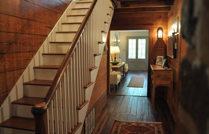 Les_meilleures_astuces_pour_rajeunir_un_escalier_en_bois
